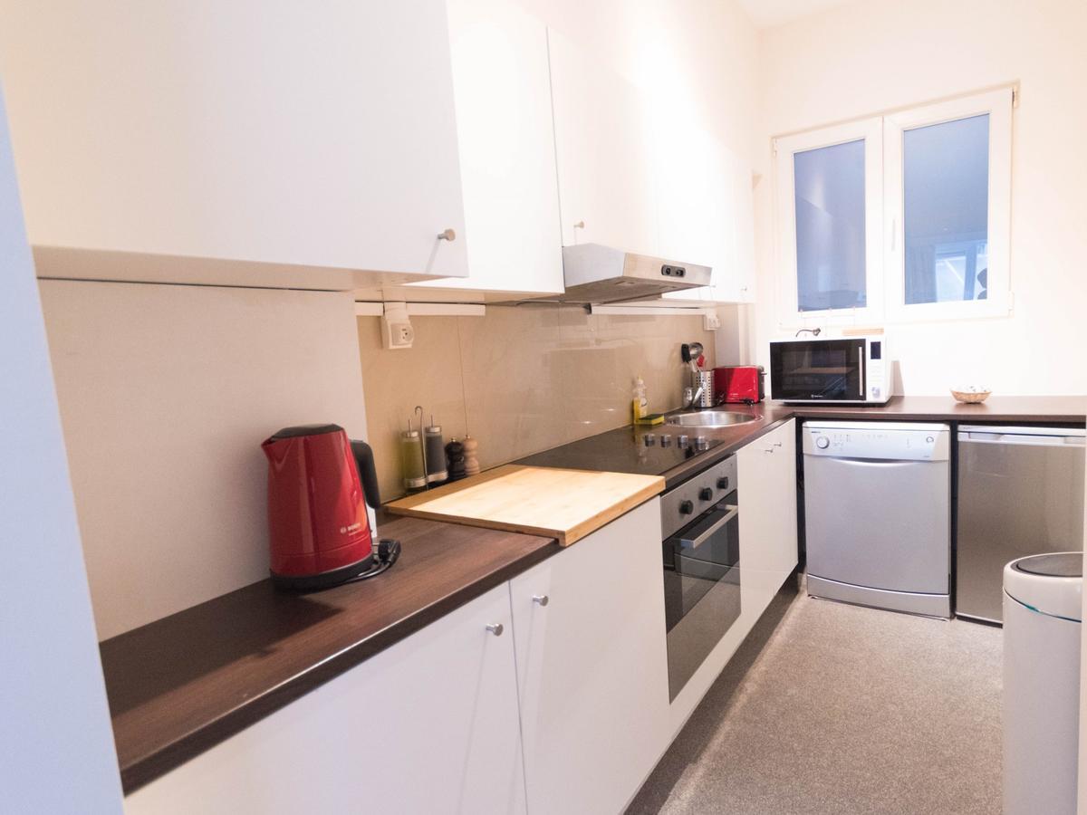 City Center Apartments Grand Place Bryssel Exteriör bild
