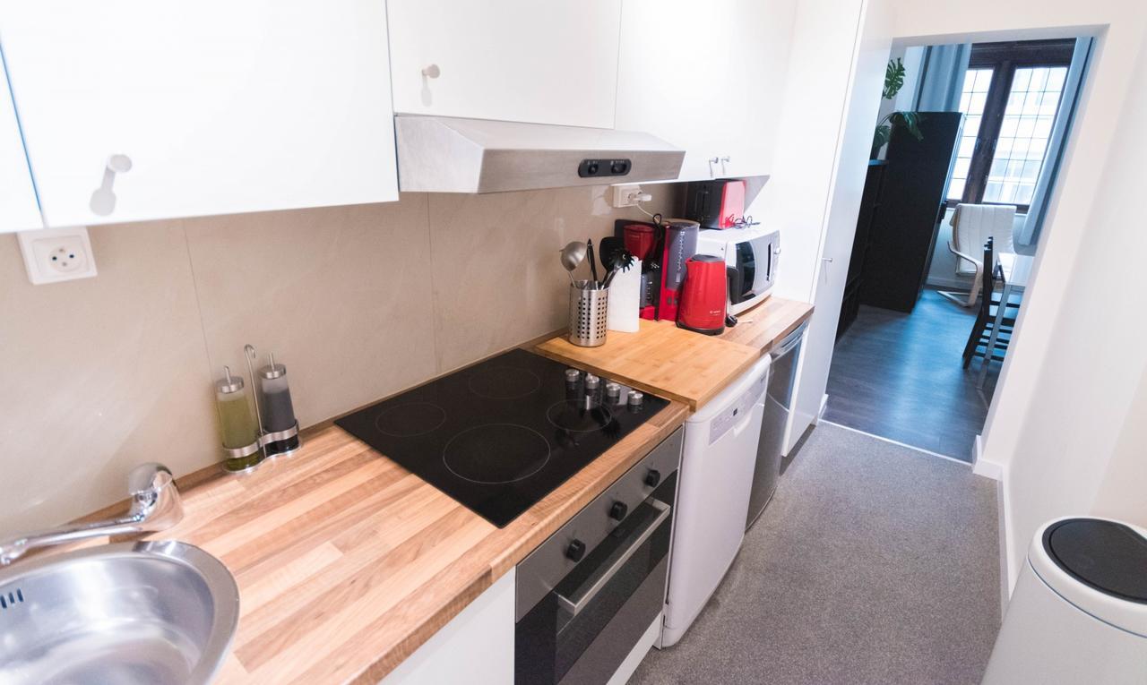 City Center Apartments Grand Place Bryssel Exteriör bild